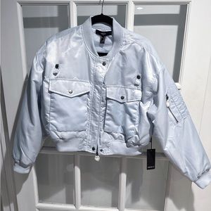 💛FOREVER 21💛 Cargo warm brand new bomber jacket 💙